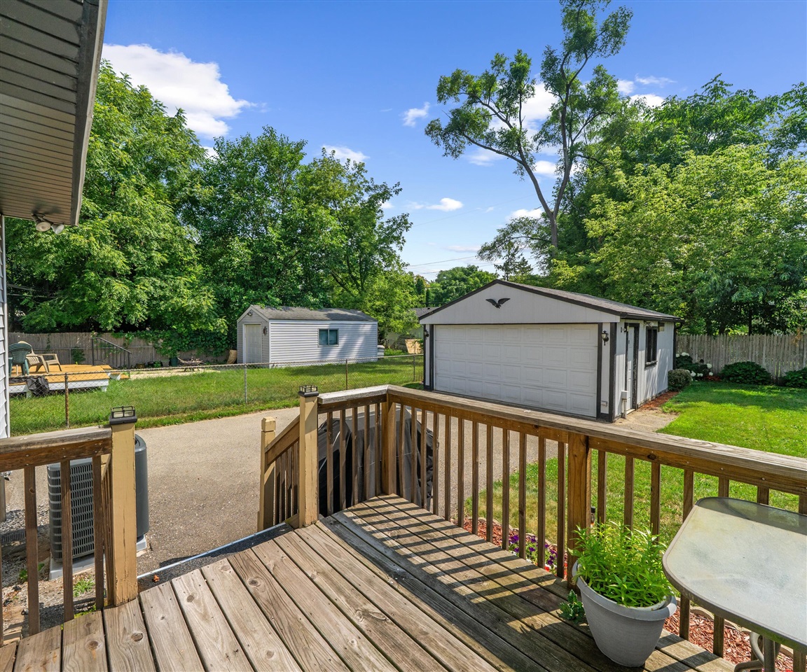 Homes for sale in Southfield, MI | 21208 Poinciana St, Southfield, MI 48033 | MLS# 70481902