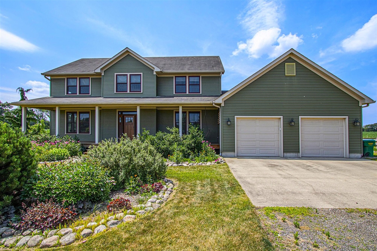 Homes for sale in Niles, MI | 2160 Portage Rd, Niles, MI 49120 | MLS# 70481982