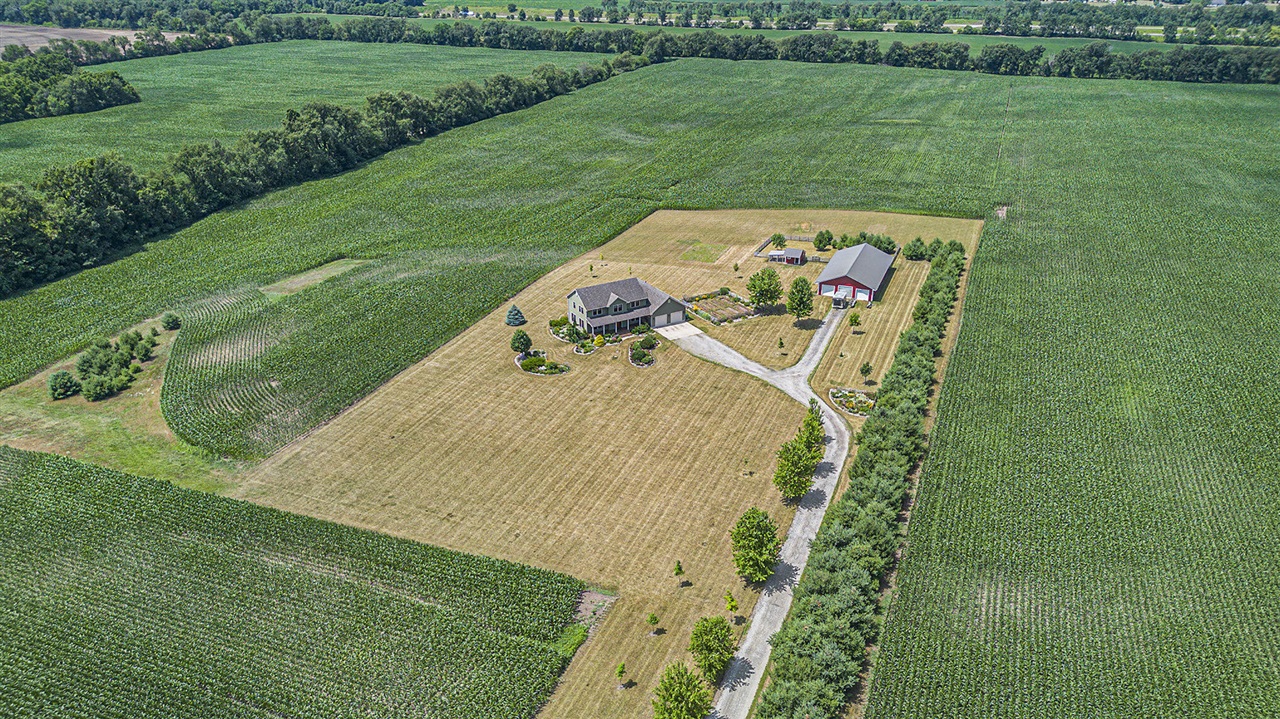 Homes for sale in Niles, MI | 2160 Portage Rd, Niles, MI 49120 | MLS# 70481982