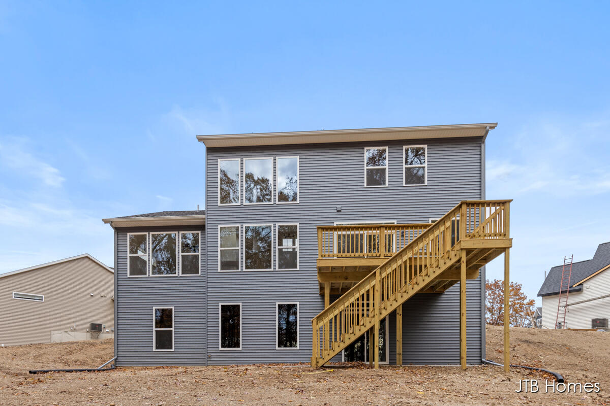 Homes for sale in Lowell, MI | 1465 Kimber Dr, Lowell, MI 49331 | MLS# 70482038