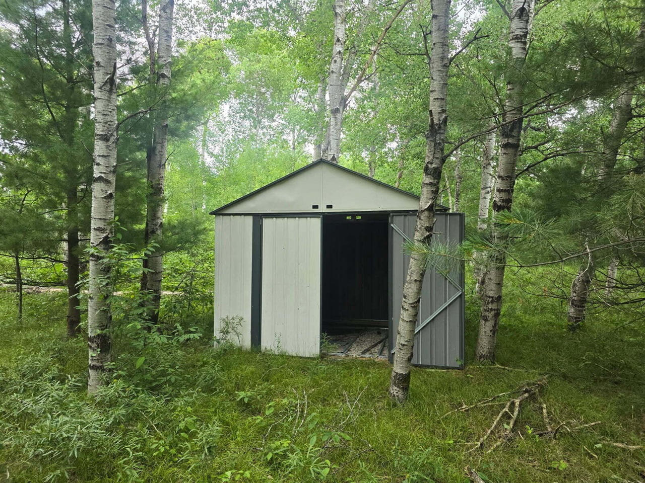 Homes for sale in Fife Lake, MI | 11722 Behlke Rd, Fife Lake, MI 49633 | MLS# 70482180