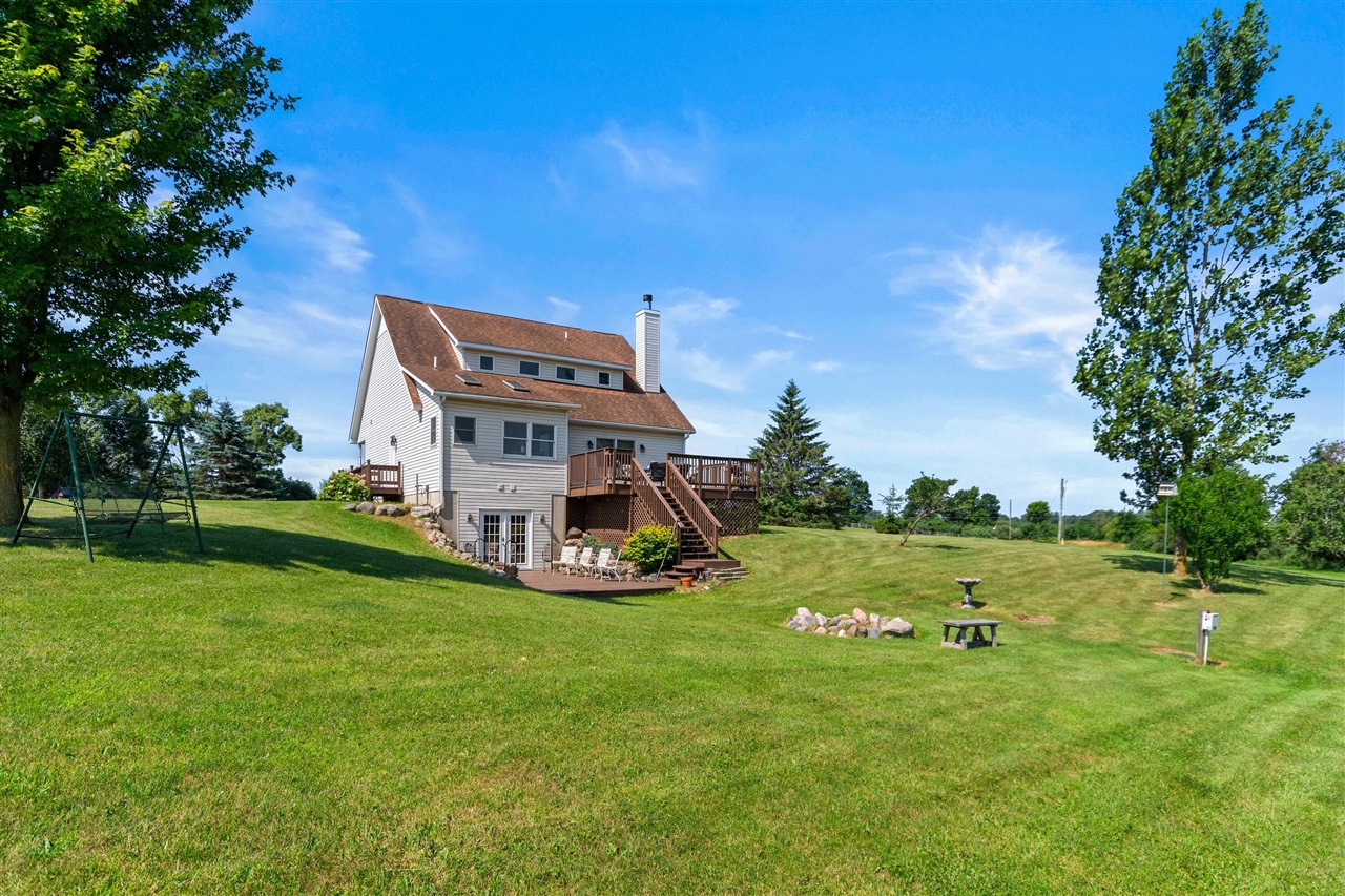 Homes for sale in Howell, MI | 2699 Cedar Lake Rd, Howell, MI 48843 | MLS# 70482305