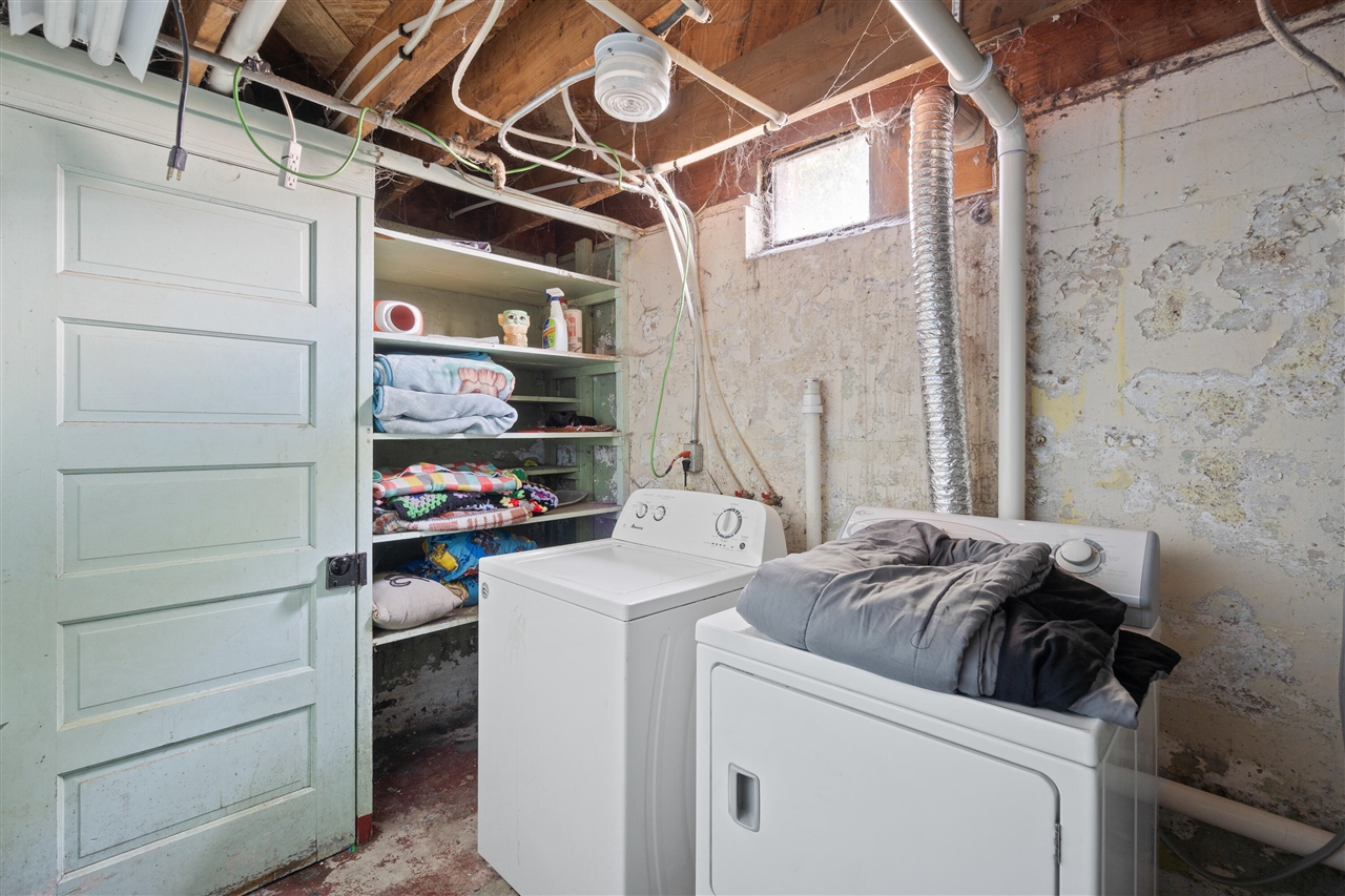 Homes for sale in Holland, MI | 283 W 16th St, Holland, MI 49423 | MLS# 70482361