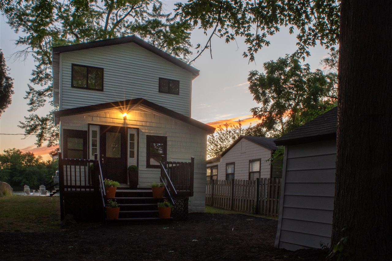 Homes for sale in Grand Rapids, MI | 3785 Willow Dr, Grand Rapids, MI 49525 | MLS# 70482612