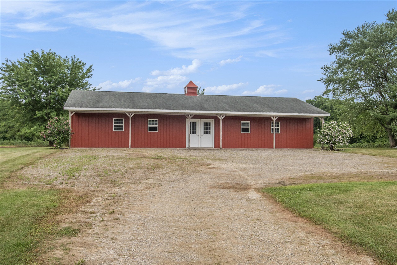 Homes for sale in Bangor, MI | 62099 M 43, Bangor, MI 49013 | MLS# 70482742