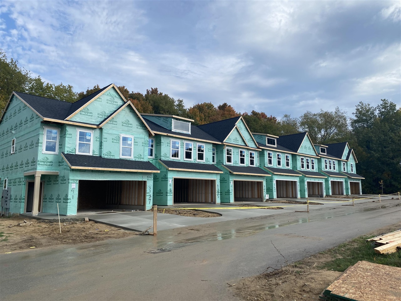 Homes for sale in Wyoming, MI | 3337 Kings River St #41, Wyoming, MI 49418 | MLS# 70483542