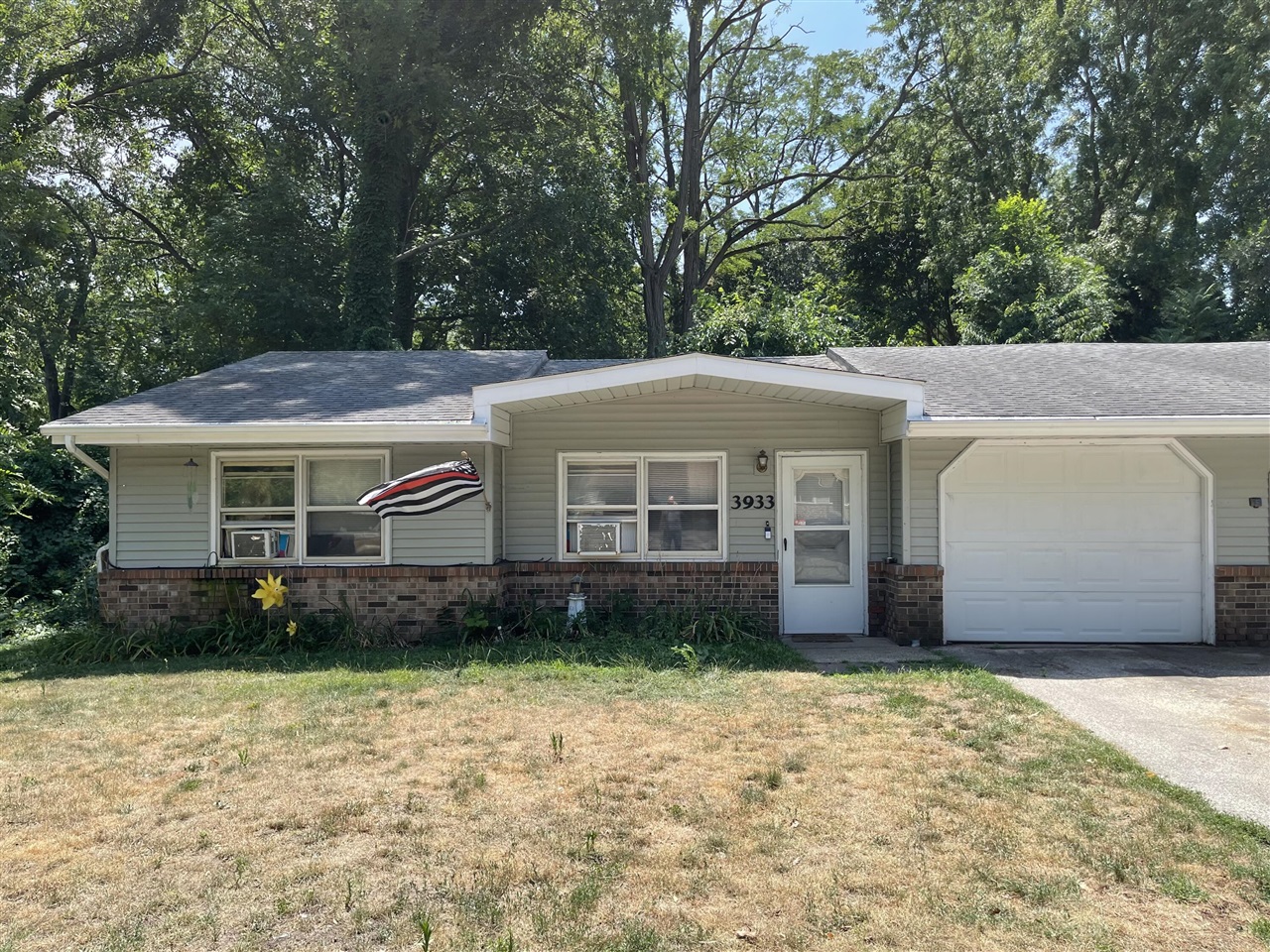 Homes for sale in Stevensville, MI | 3933 Reinhardt Dr, Stevensville, MI 49127 | MLS# 70483582