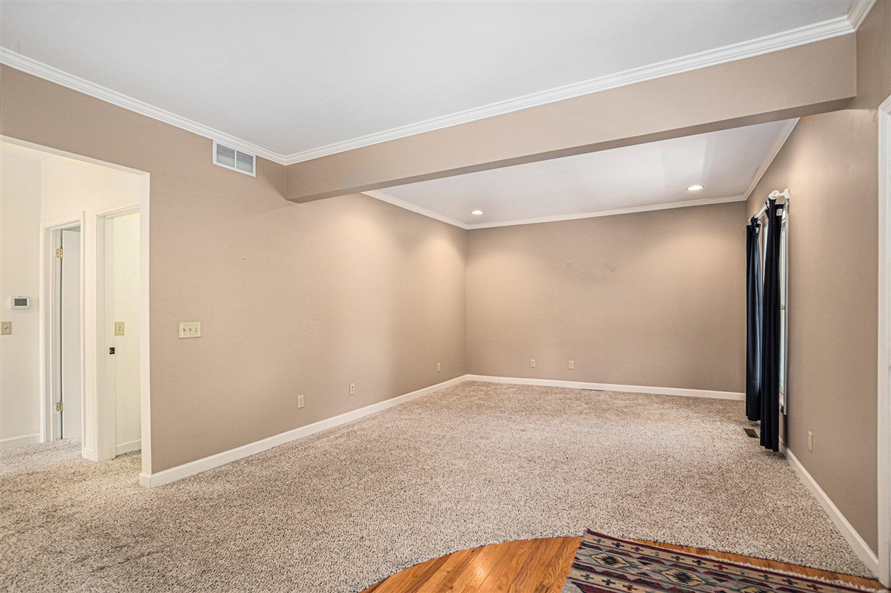 Homes for sale in South Haven, MI | 325 Superior St, South Haven, MI 49090 | MLS# 70483620