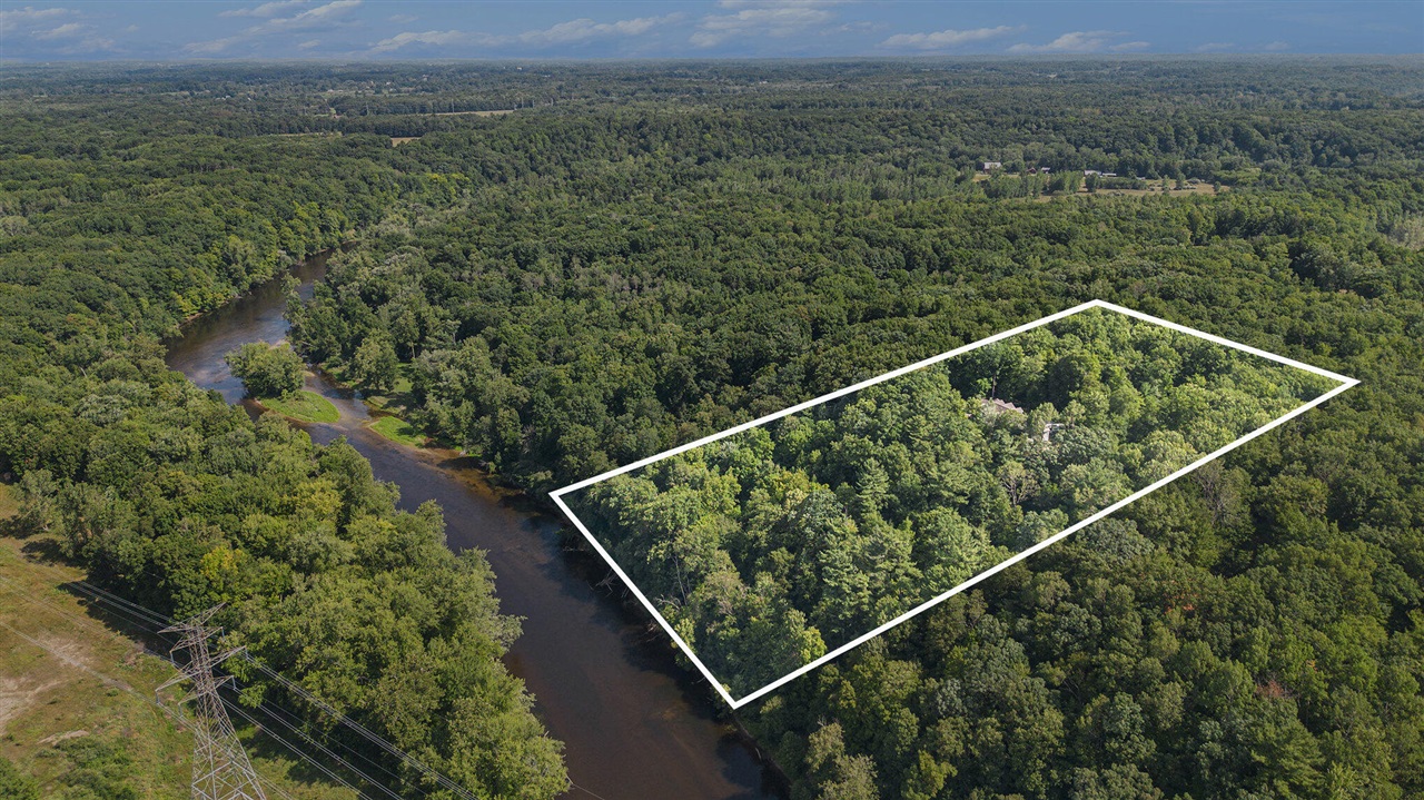 Homes for sale in Grant, MI | 9263 Ferris Ave, Grant, MI 49327 | MLS# 70483820