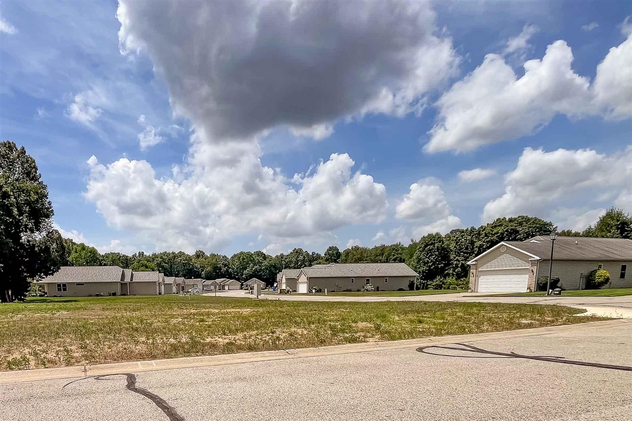 Homes for sale in Niles, MI | 2802 Primrose Ct, Niles, MI 49120 | MLS# 70483846