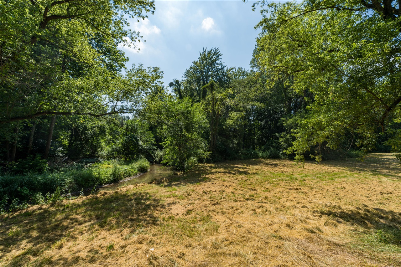 Homes for sale in Watervliet, MI | 8552 Dan Smith Rd, Watervliet, MI 49098 | MLS# 70483861