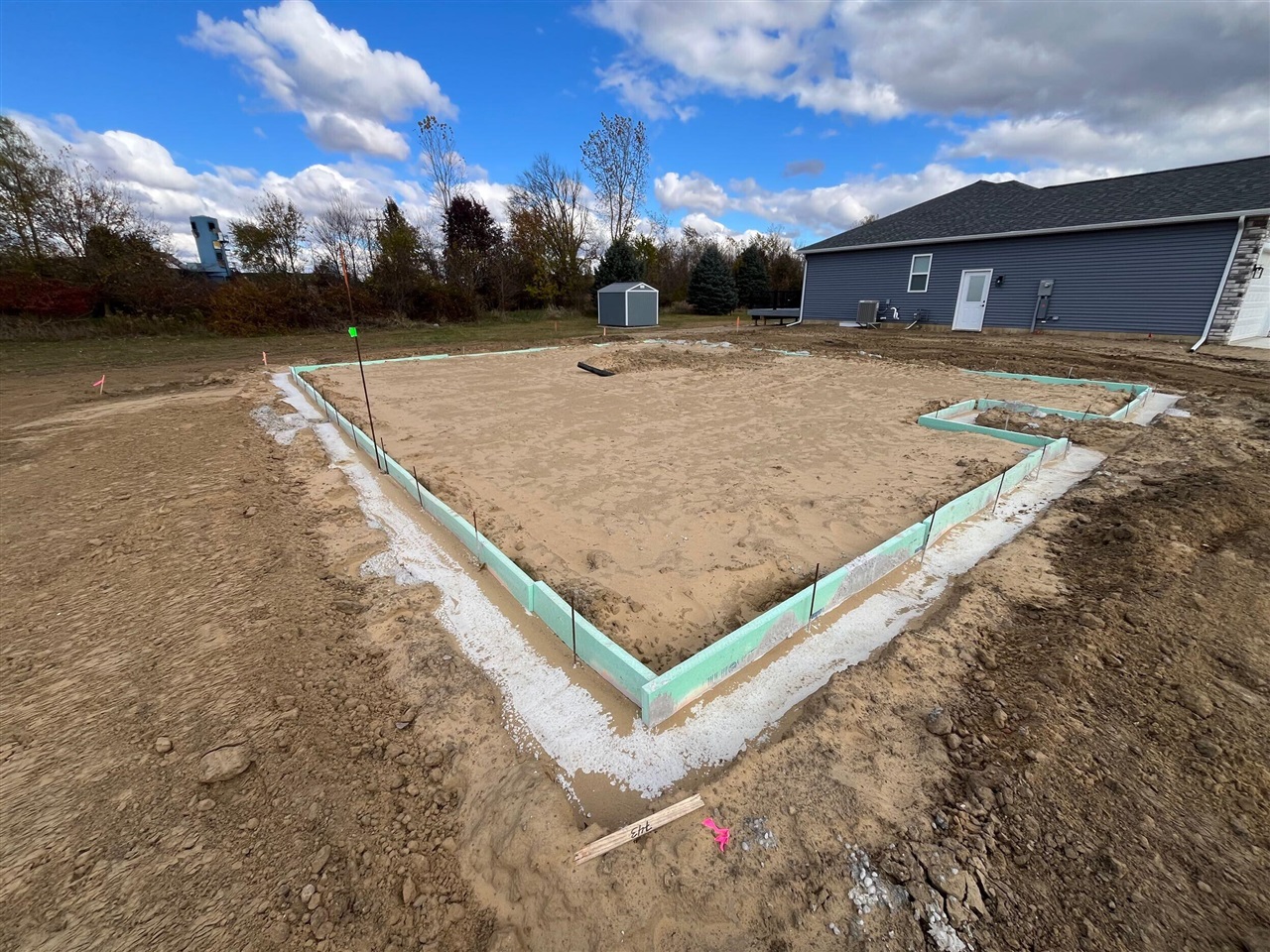 Homes for sale in Adrian, MI | 2008 Green Acres Dr, Adrian, MI 49221 | MLS# 70484229