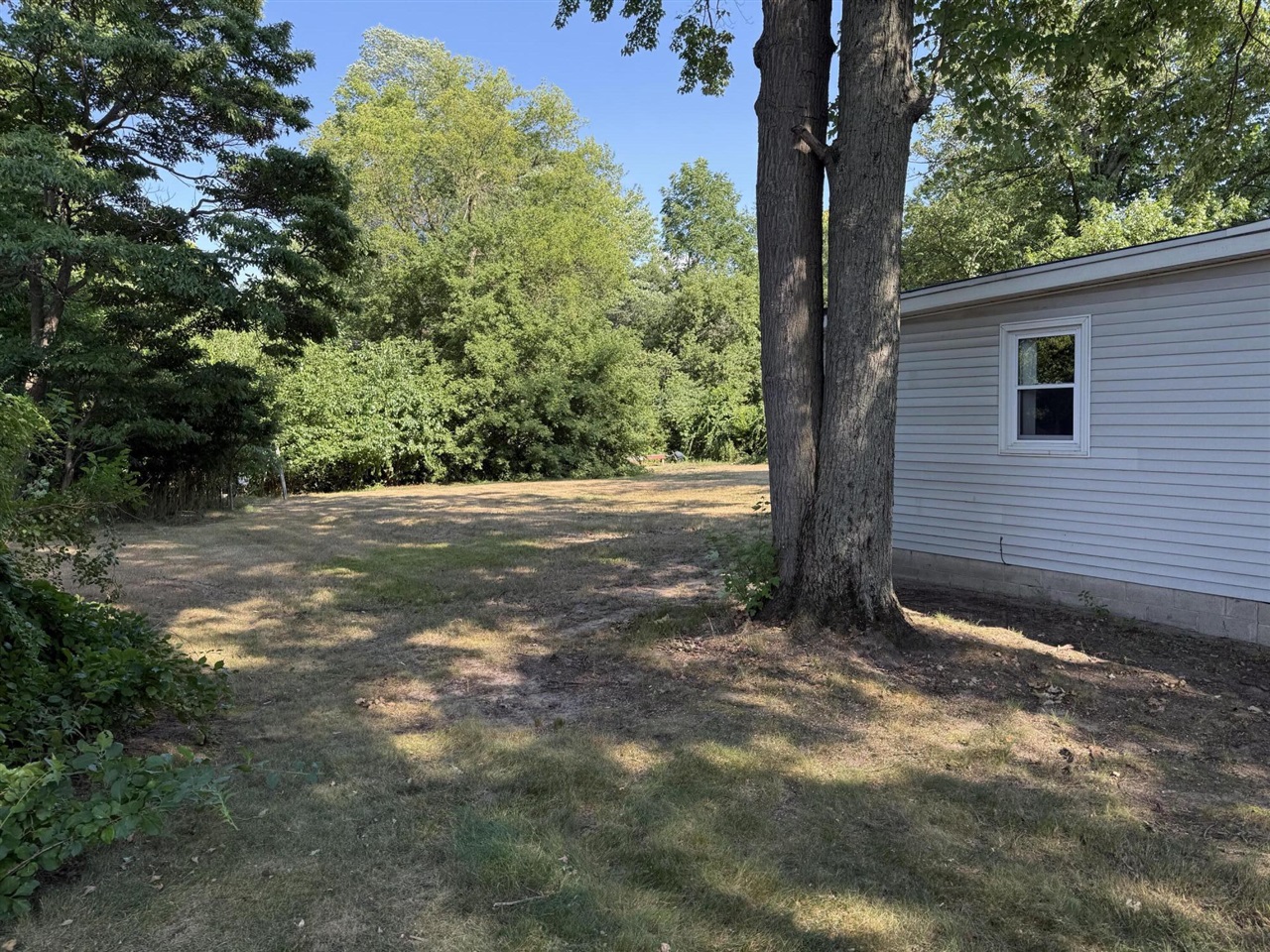 Homes for sale in Fruitport, MI | 172 N 6 Th, Fruitport, MI 49415 | MLS# 70484268