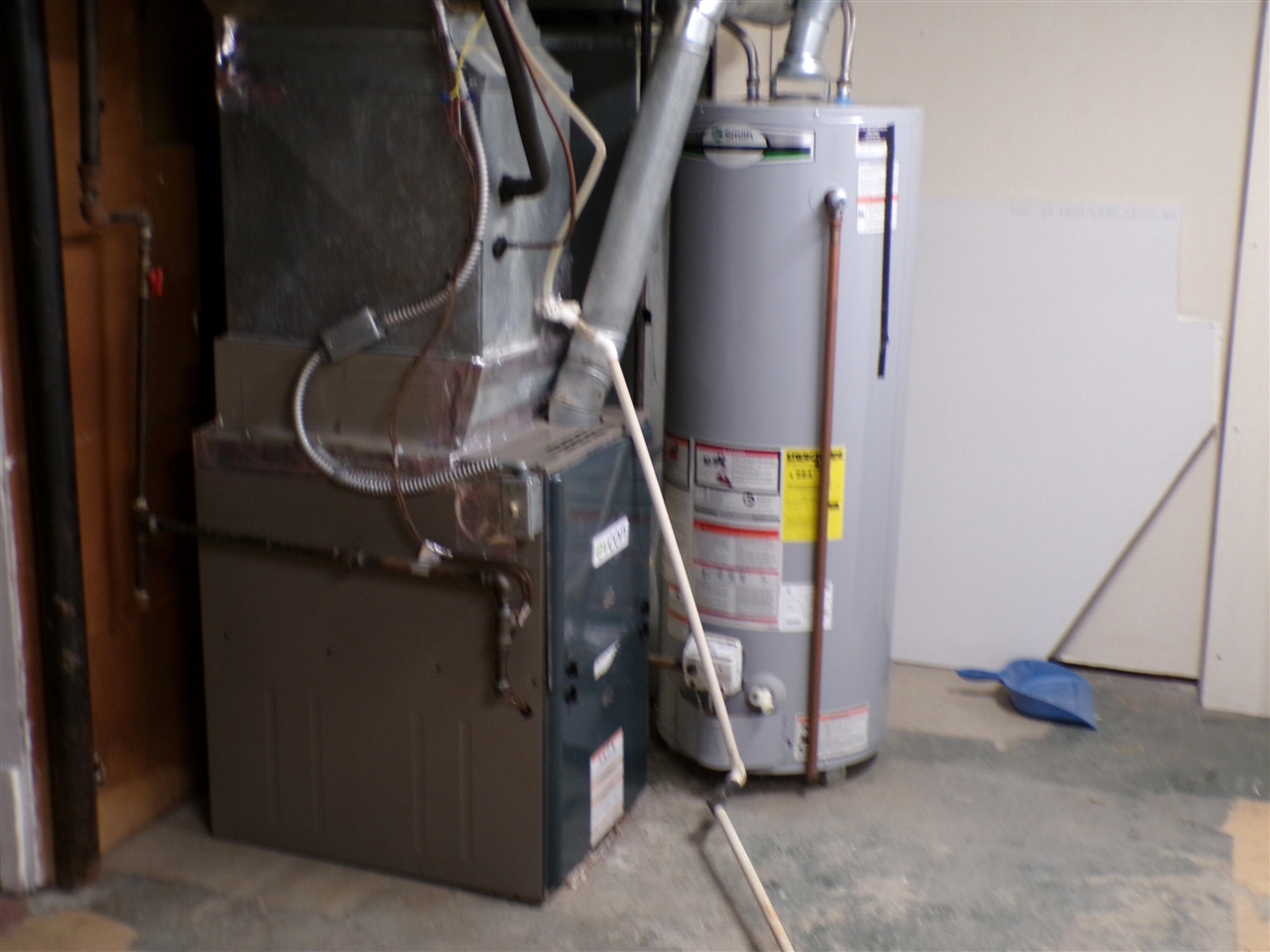 Homes for sale in Southgate, MI | 14567 Longtin St, Southgate, MI 48195 | MLS# 70484376