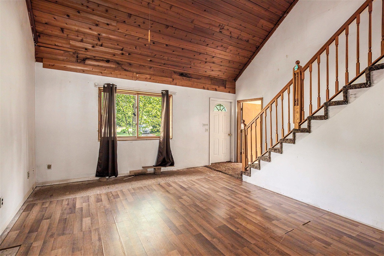 Homes for sale in Morley, MI | 21799 1 Mile Rd, Morley, MI 49336 | MLS# 70484538