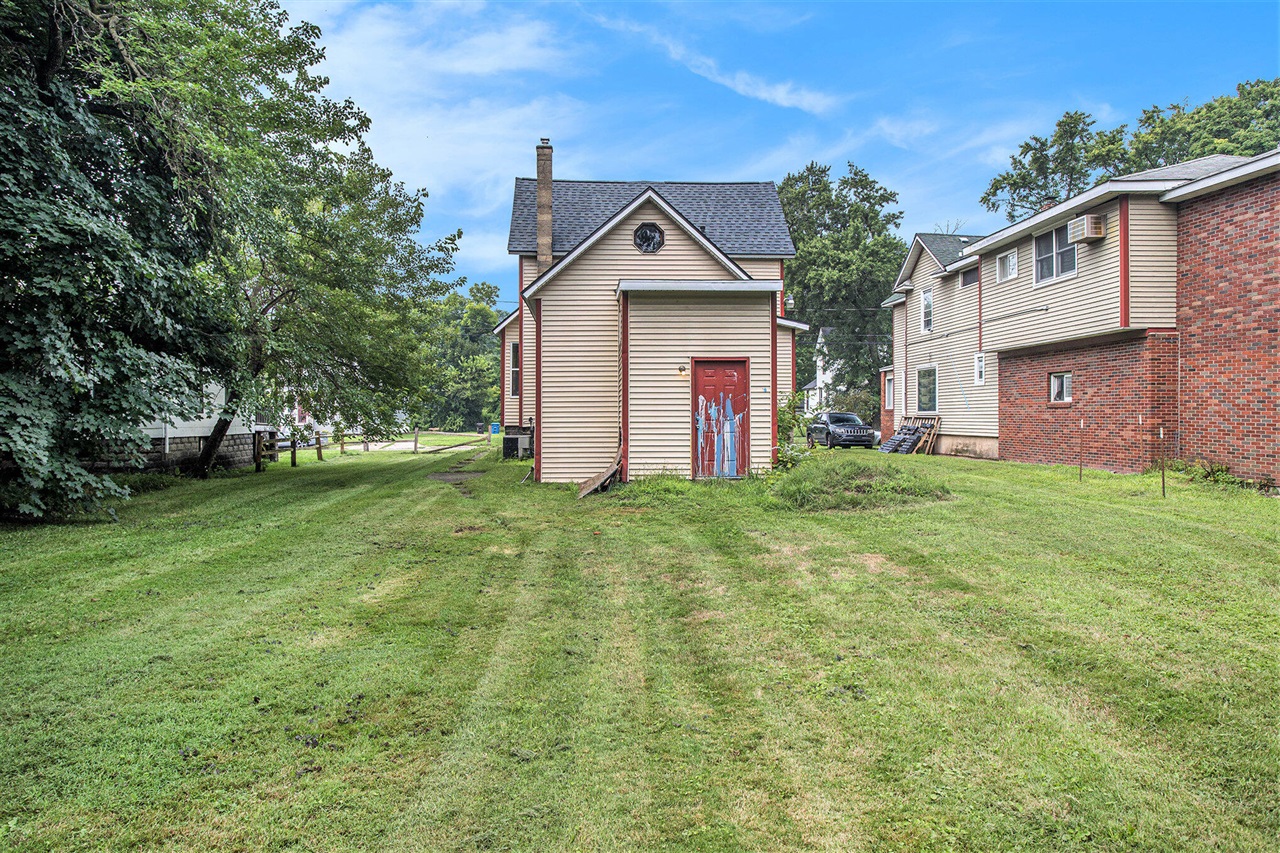 Homes for sale in Kalamazoo, MI | 1616 N Edwards St, Kalamazoo, MI 49007 | MLS# 70484628