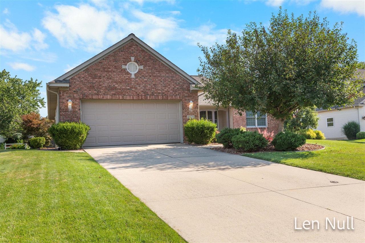 Homes for sale in Caledonia, MI | 6629 Jousma Ct, Caledonia, MI 49316 | MLS# 70484645