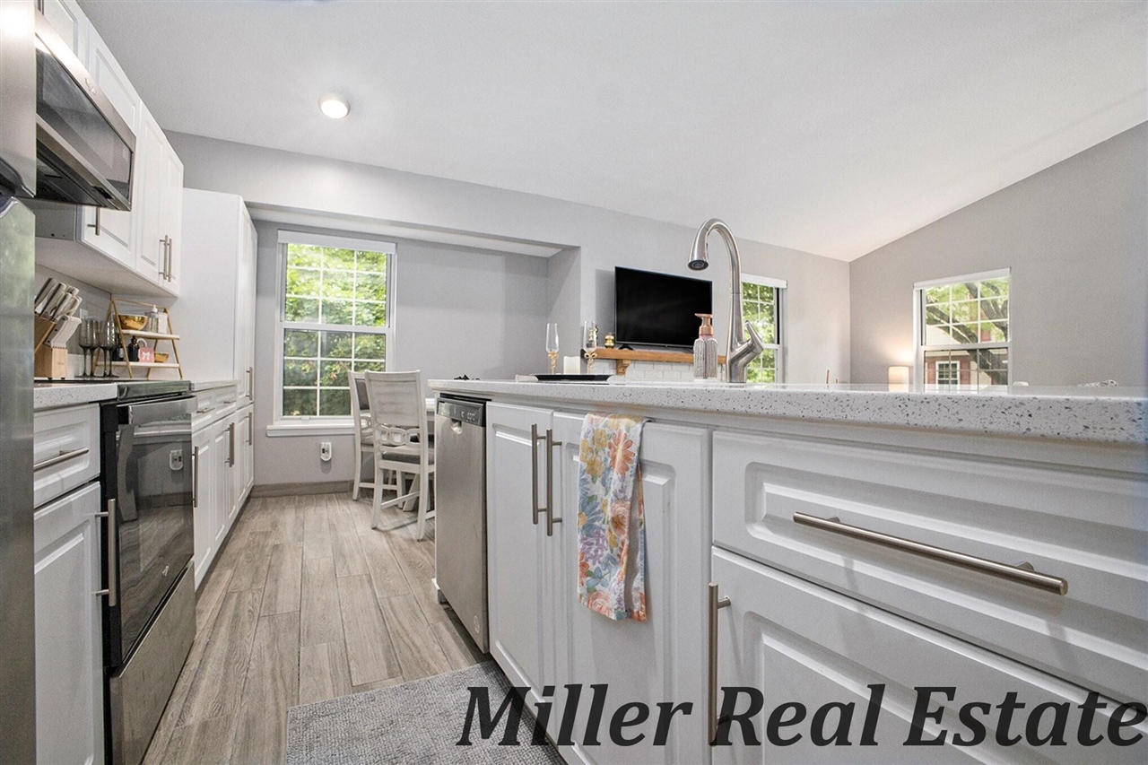 Homes for sale in Kentwood, MI | 3586 Whispering Brook Ct, Kentwood, MI 49508 | MLS# 70484688