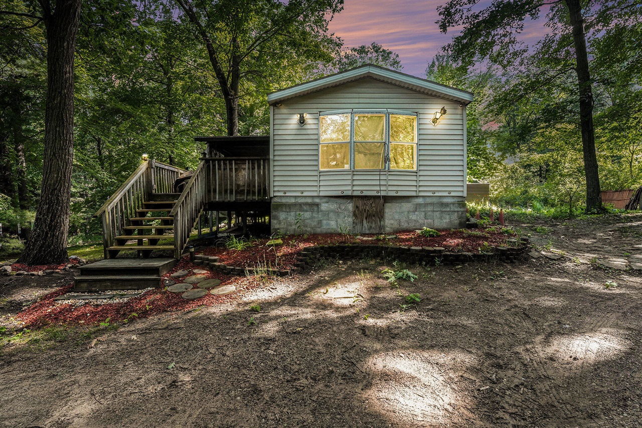 Homes for sale in Gowen, MI | 15740 Grey Goose Dr, Gowen, MI 49326 | MLS# 70484748