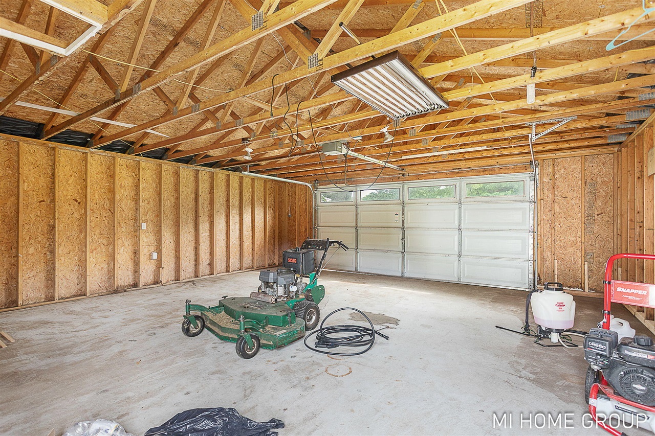 Homes for sale in Covert, MI | 74721 30th Ave, Covert, MI 49043 | MLS# 70484934