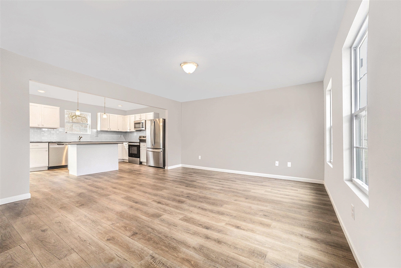 Homes for sale in Mattawan, MI | 48709 Silver Oaks Blvd, Mattawan, MI 49071 | MLS# 70485366