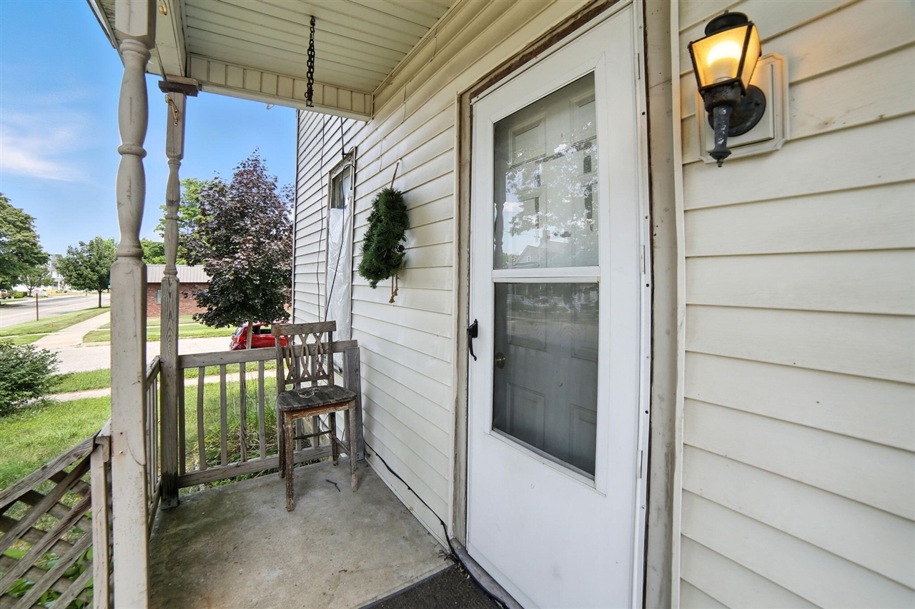 Homes for sale in Belding, MI | 404 S Bridge St, Belding, MI 48809 | MLS# 70485390