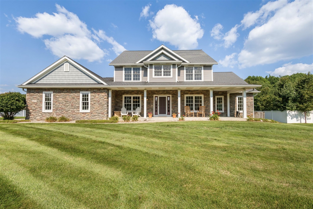 Homes for sale in Kalamazoo, MI | 3700 Oakharbor St, Kalamazoo, MI 49009 | MLS# 70485544