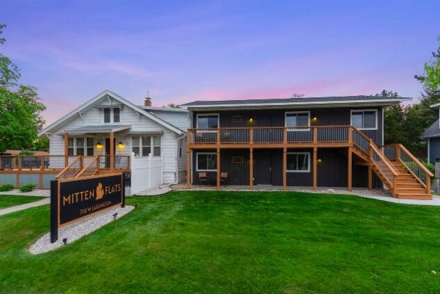 Homes for sale in Ludington, MI | 710 W Ludington Ave, Ludington, MI 49431 | MLS# 70485588