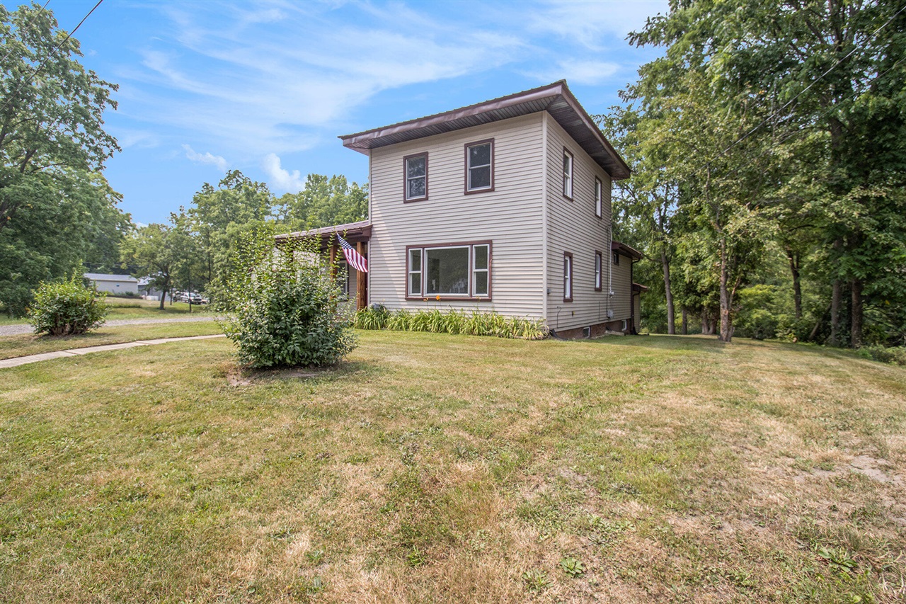 Homes for sale in Stanton, MI | 319 Mcpherson St, Stanton, MI 48888 | MLS# 70485879