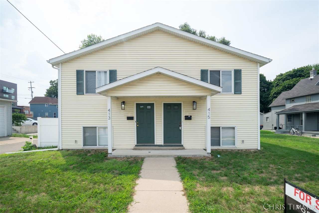 Homes for sale in Grand Rapids, MI | 415-413 Eastern Ave, Grand Rapids, MI 49503 | MLS# 70485958