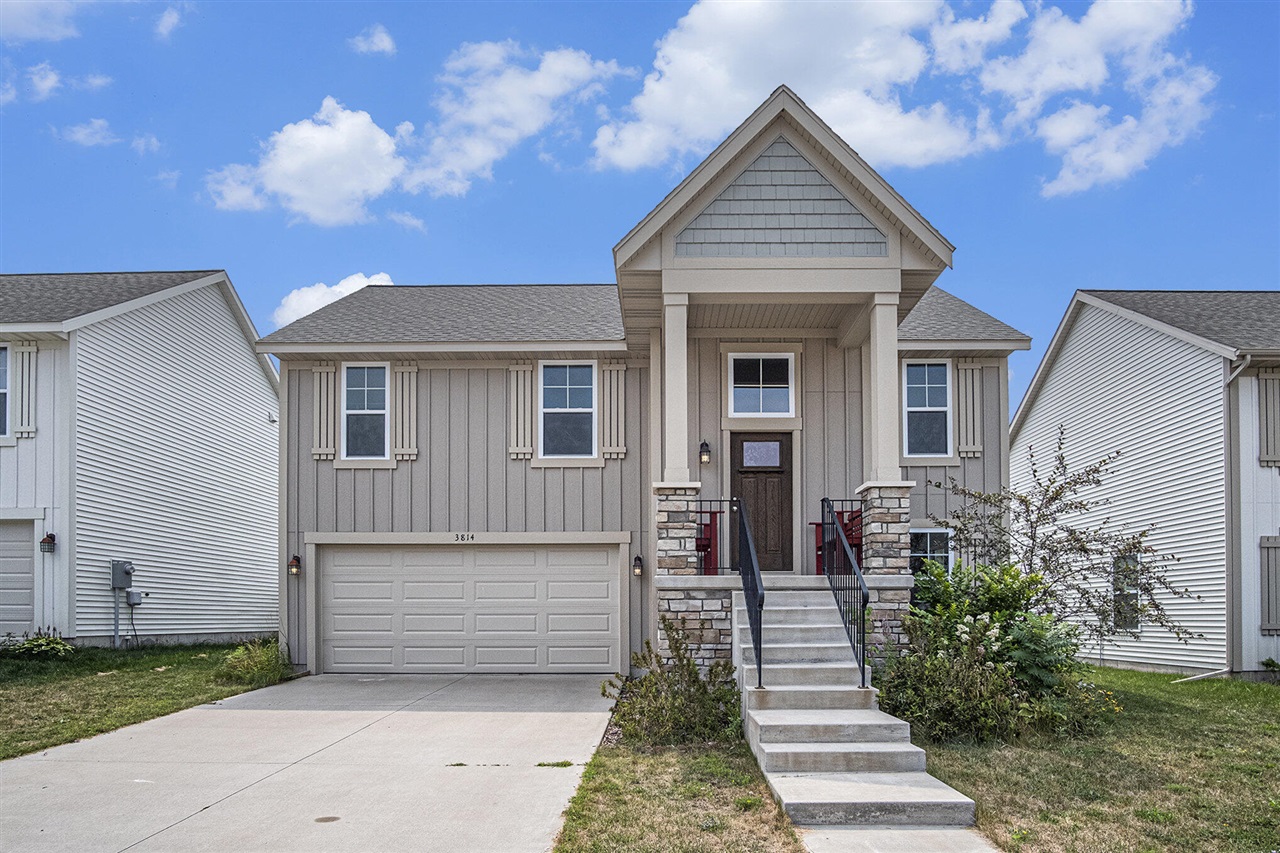 Homes for sale in Kentwood, MI | 3814 Blazing Star, Kentwood, MI 49512 | MLS# 70485961