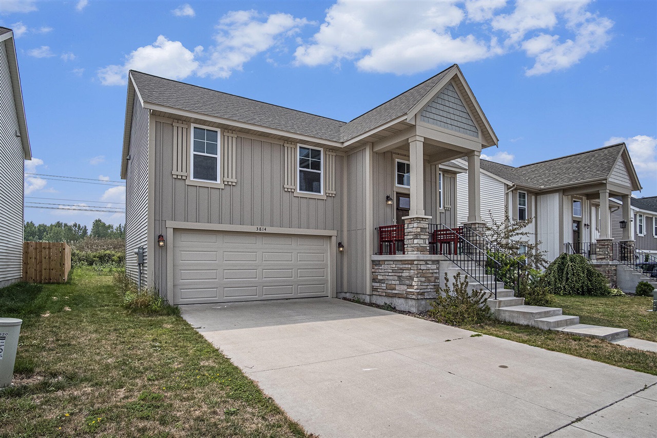 Homes for sale in Kentwood, MI | 3814 Blazing Star, Kentwood, MI 49512 | MLS# 70485961