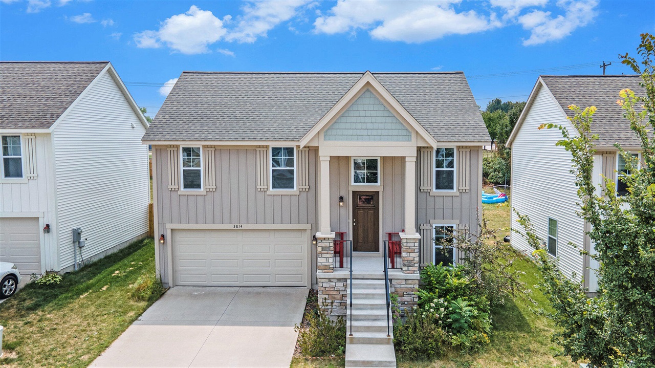 Homes for sale in Kentwood, MI | 3814 Blazing Star, Kentwood, MI 49512 | MLS# 70485961