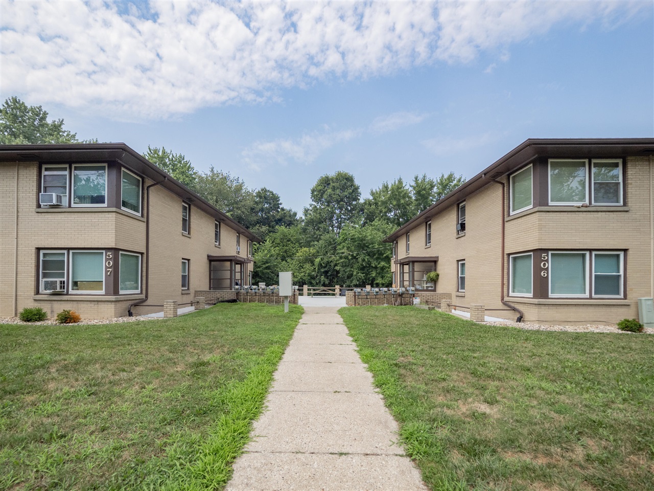 Homes for sale in Parchment, MI | 503 N Riverview Dr, Parchment, MI 49004 | MLS# 70486203