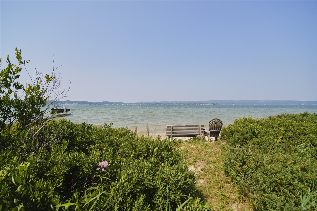 Homes for sale in Manistee, MI | 2521 Crescent Beach Rd, Manistee, MI 49660 | MLS# 70486457