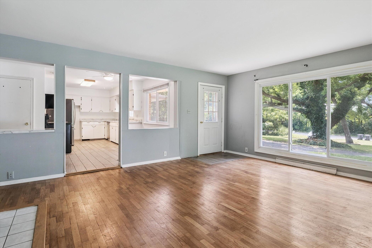 Homes for sale in Stevensville, MI | 5245 Puetz Rd, Stevensville, MI 49127 | MLS# 70486642