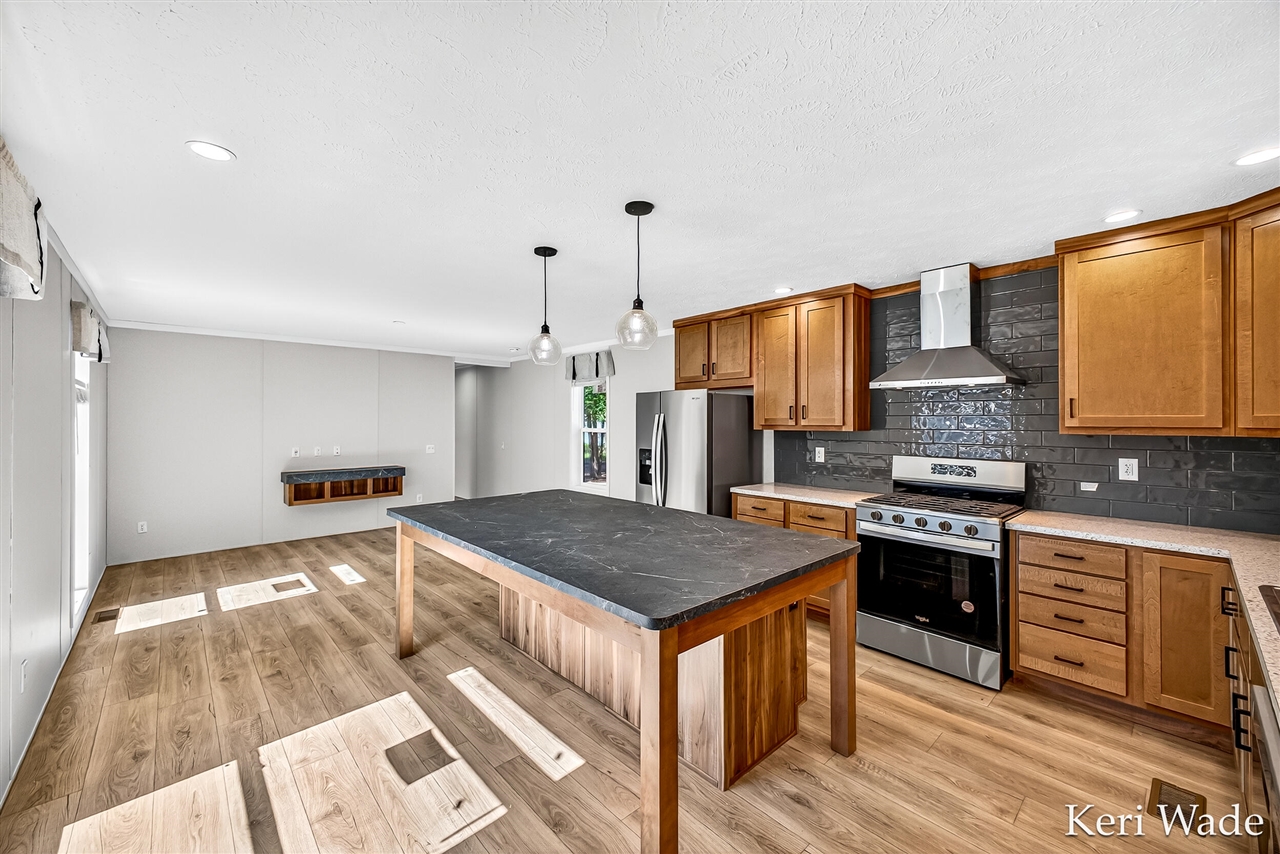 Homes for sale in Twin Lake, MI | 3480 Hickory Rd, Twin Lake, MI 49457 | MLS# 70486966