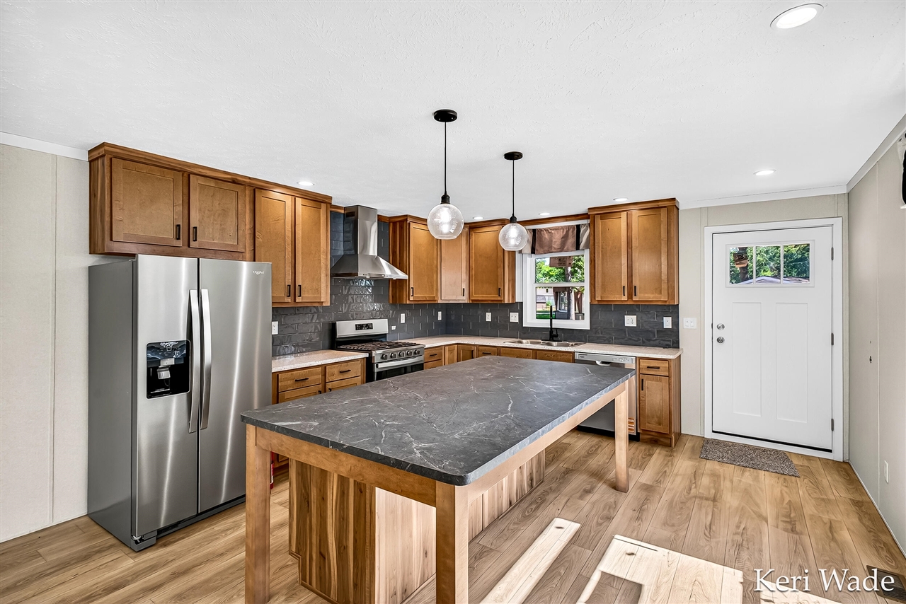 Homes for sale in Twin Lake, MI | 3480 Hickory Rd, Twin Lake, MI 49457 | MLS# 70486966