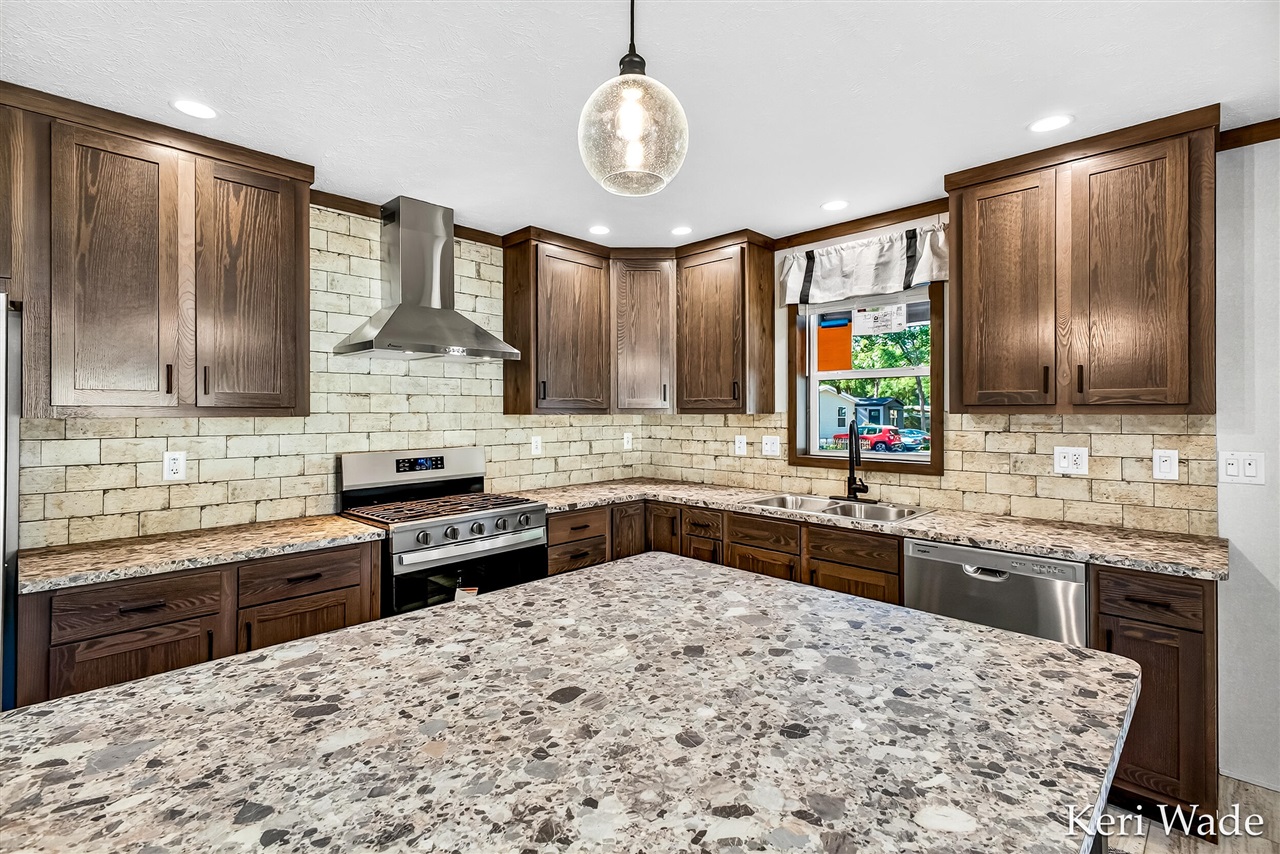 Homes for sale in Twin Lake, MI | 3501 Cedar Rd, Twin Lake, MI 49457 | MLS# 70486967