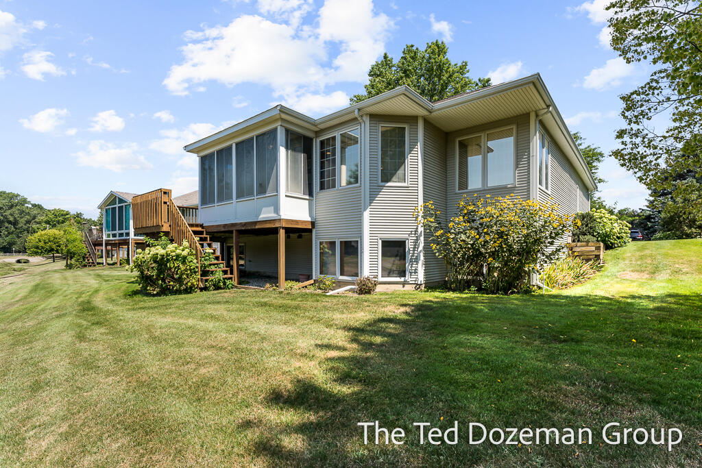 Homes for sale in Holland, MI | 796 Holly Creek Dr, Holland, MI 49423 | MLS# 70487079