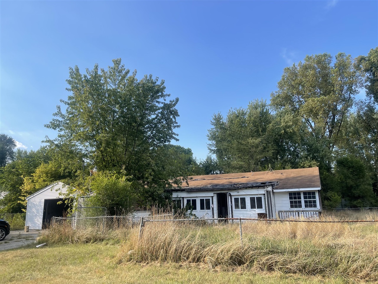 Homes for sale in Jackson, MI | 3588 Nash Dr, Jackson, MI 49201 | MLS# 70487169