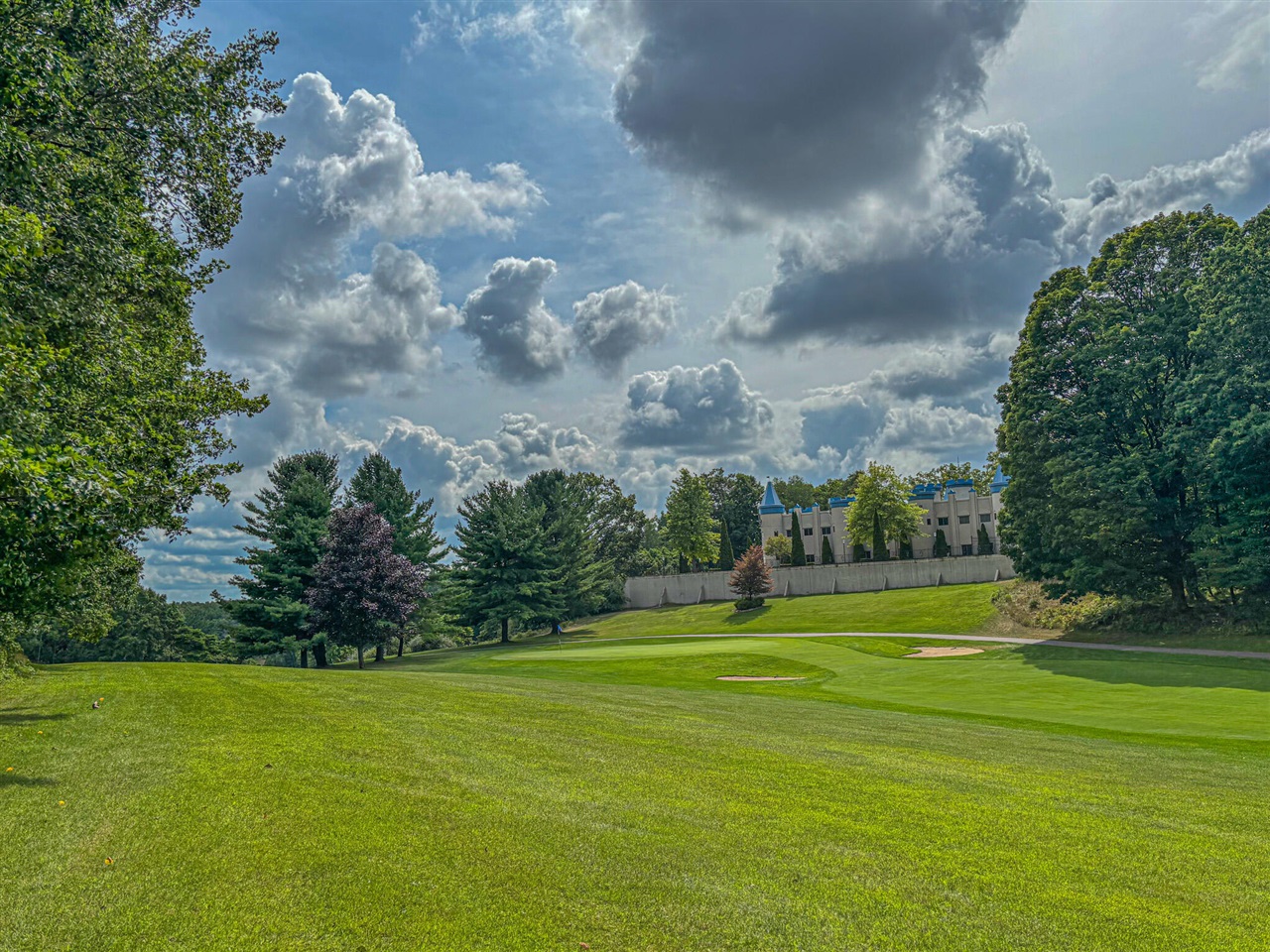 Homes for sale in Canadian Lakes, MI | 9384 E Circle Dr, Canadian Lakes, MI 49346 | MLS# 70487189