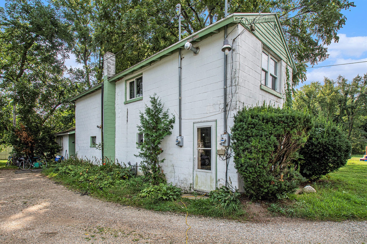 Homes for sale in Cassopolis, MI | 228 N First St, Cassopolis, MI 49031 | MLS# 70487593