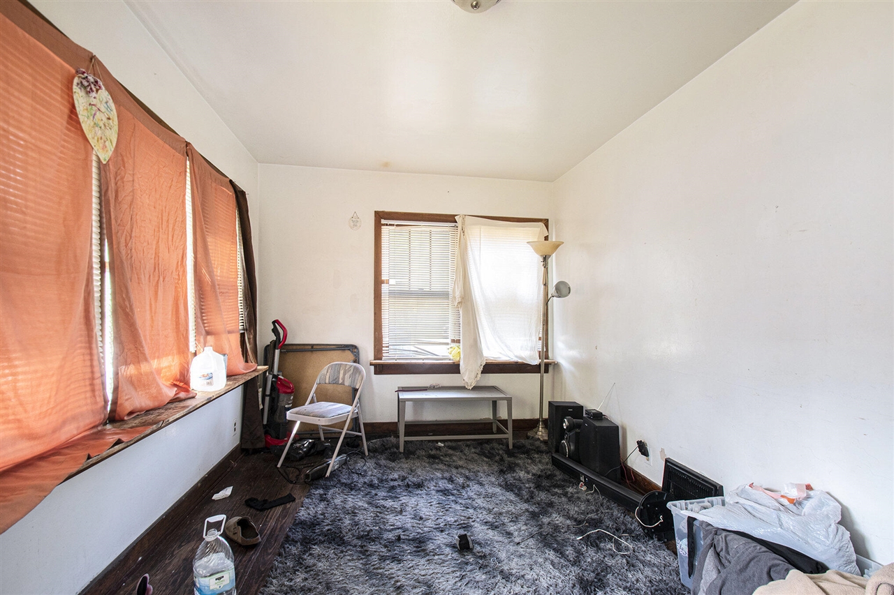 Homes for sale in Cassopolis, MI | 228 N First St, Cassopolis, MI 49031 | MLS# 70487593