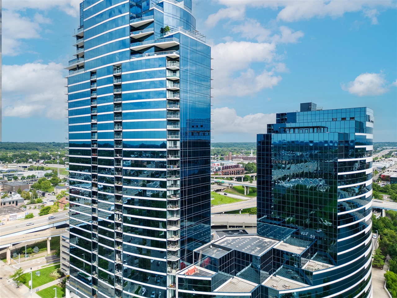 Homes for sale in Grand Rapids, MI | 335 Bridge St #2403, Grand Rapids, MI 49504 | MLS# 70487666