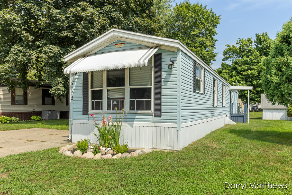 Homes for sale in Grand Rapids, MI | 5772 Pinebrook Ave, Grand Rapids, MI 49548 | MLS# 70487767