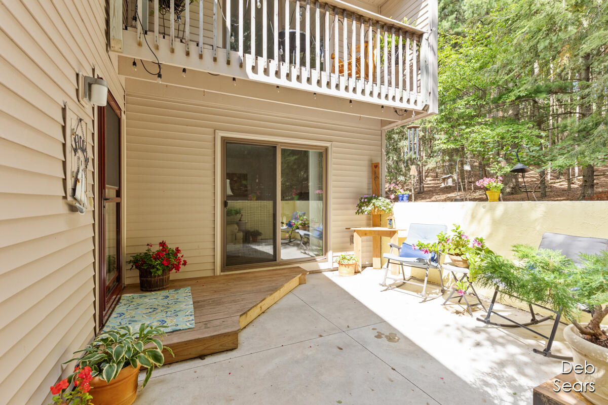 Homes for sale in Spring Lake, MI | 17542 Parkwood #G, Spring Lake, MI 49456 | MLS# 70487803