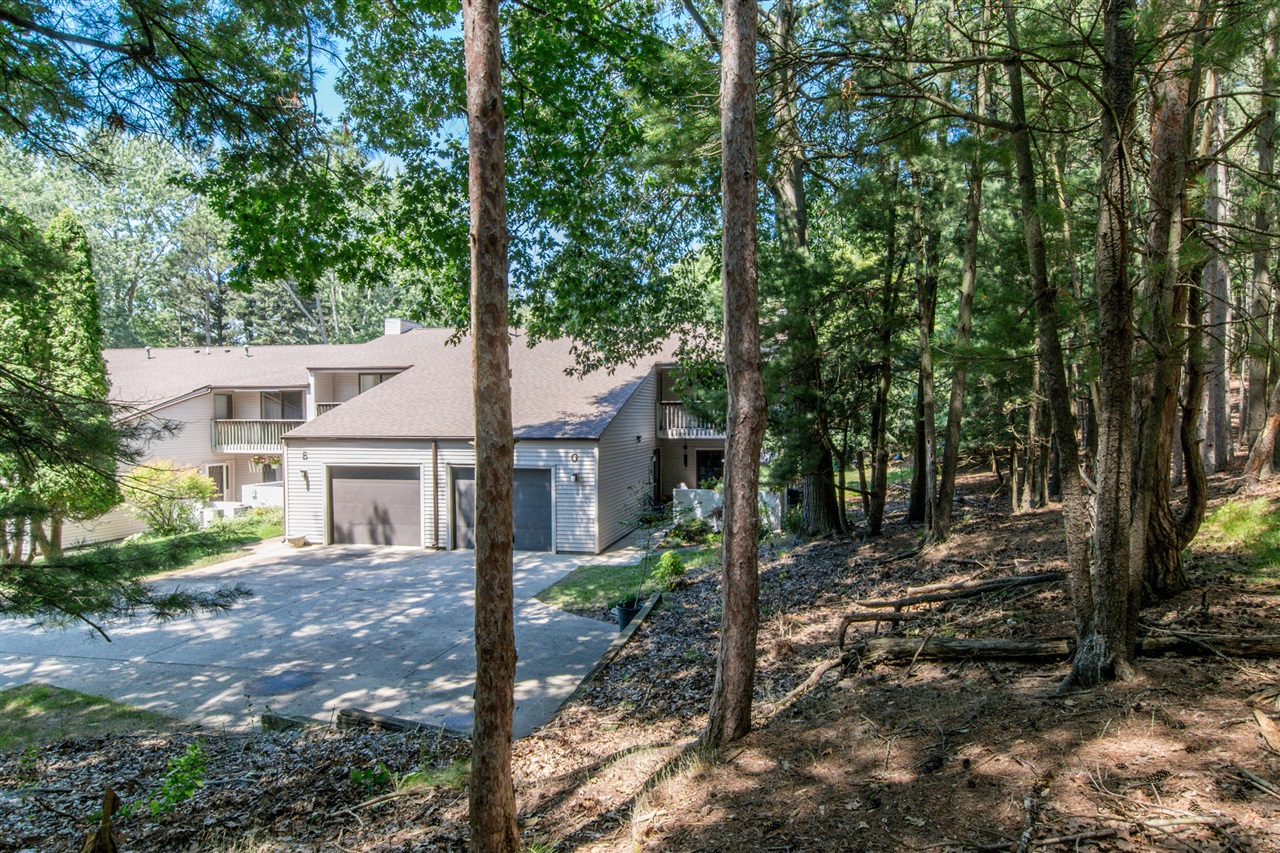 Homes for sale in Spring Lake, MI | 17542 Parkwood #G, Spring Lake, MI 49456 | MLS# 70487803