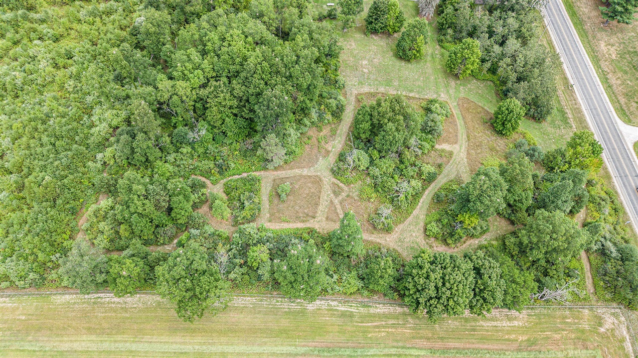 Homes for sale in Reed City, MI | 2587 Old Us Hwy 131, Reed City, MI 49677 | MLS# 70487975