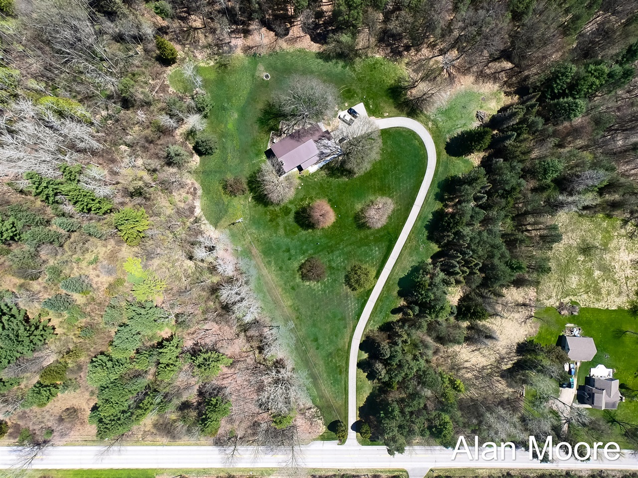 Homes for sale in Rockford, MI | 7878 Northland Dr, Rockford, MI 49341 | MLS# 70487992